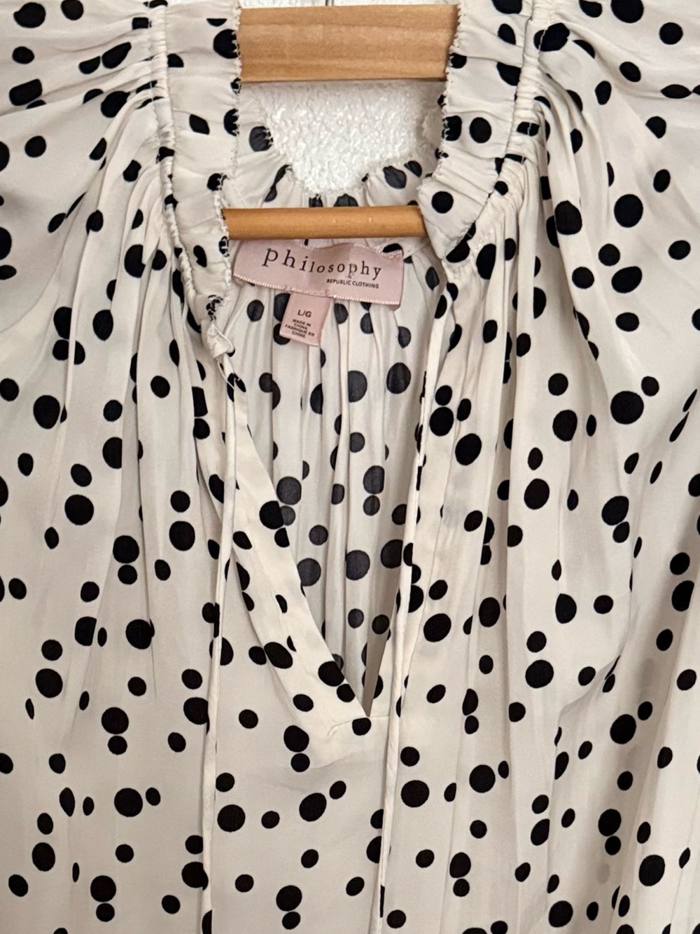 Philosophy Cream and Black Polka Dot Flutter Sleeve Blouse - Picture 2 of 6